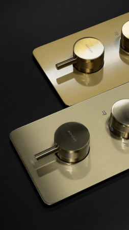 Смеситель для душа Boheme Cell 134-3-G, термостатический, цвет золото